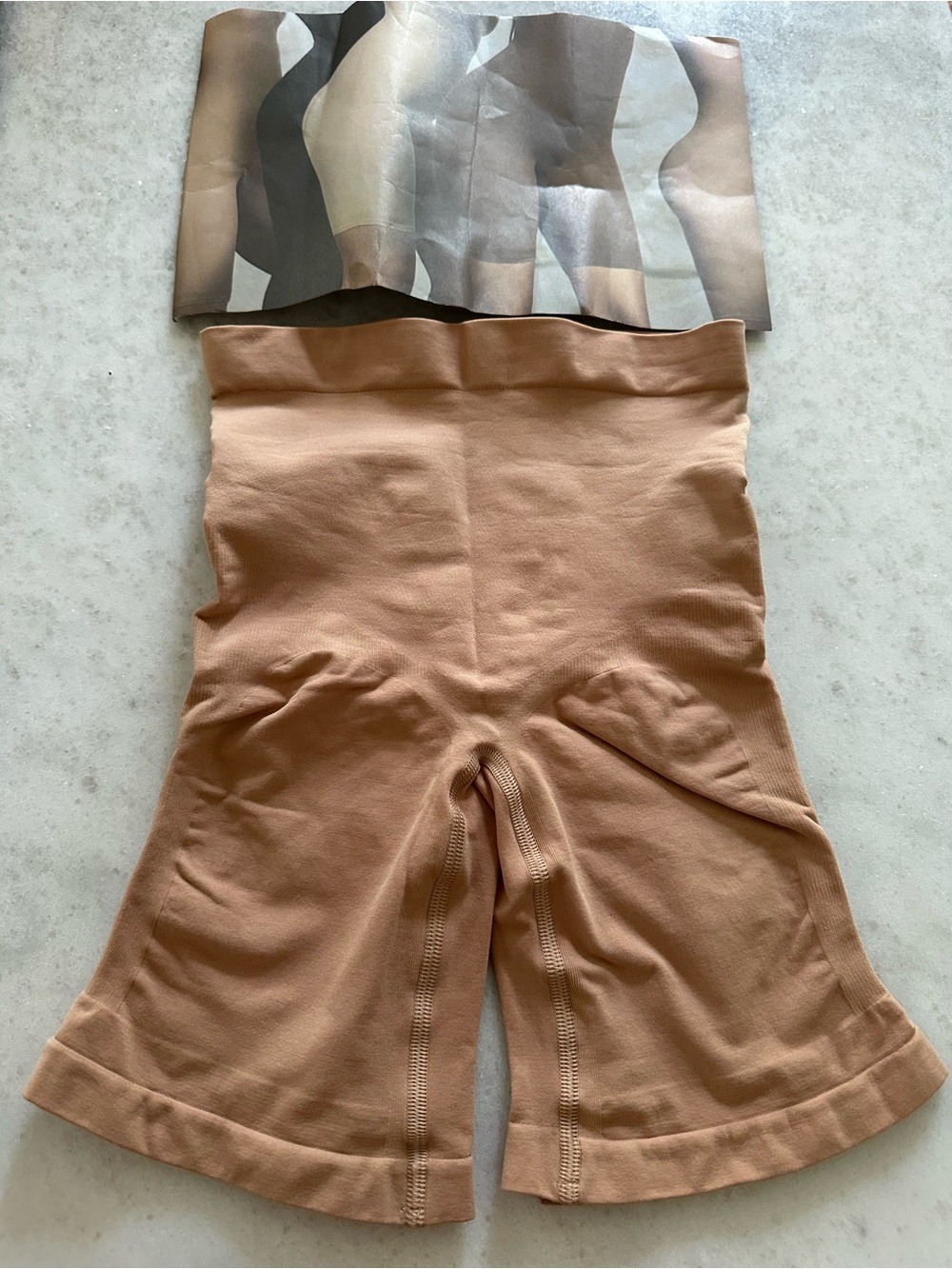 SKIMS Seamless Shaping Shorts in Nude